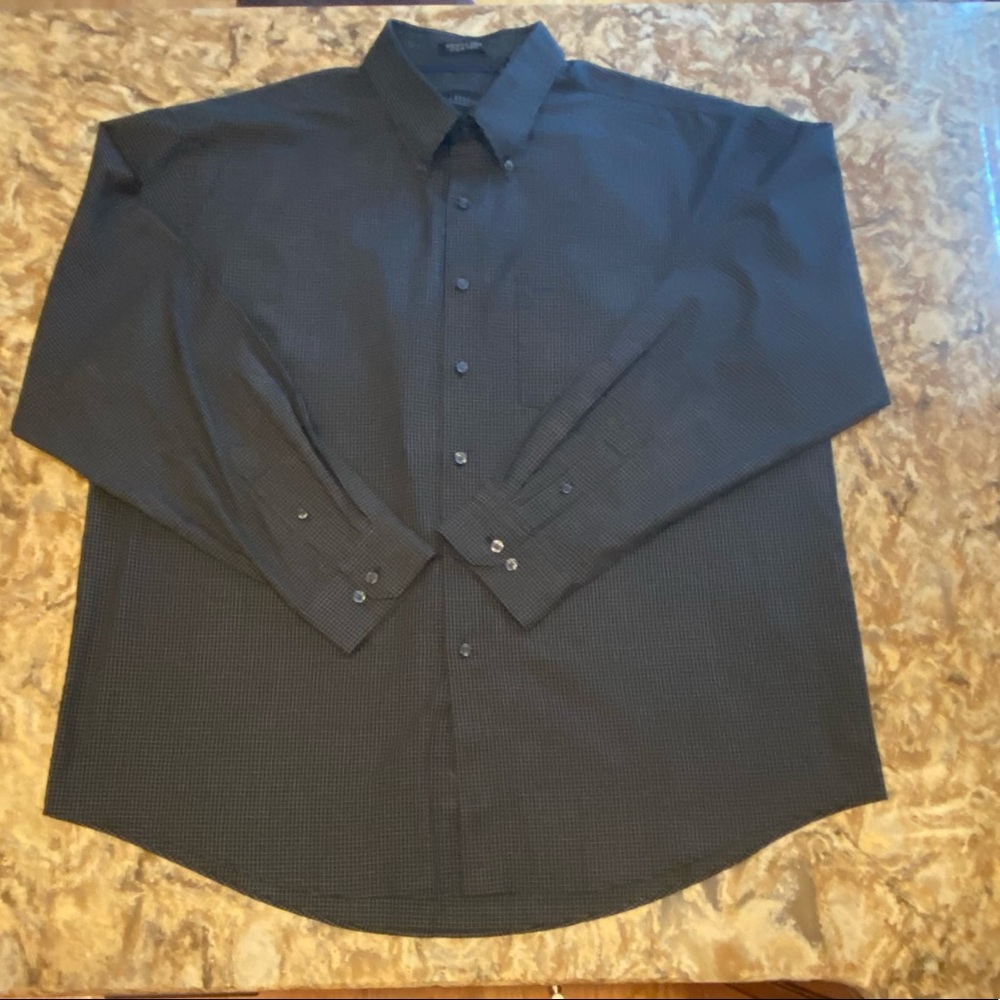 Van Heusen Men’s Button Down Dress Shirt